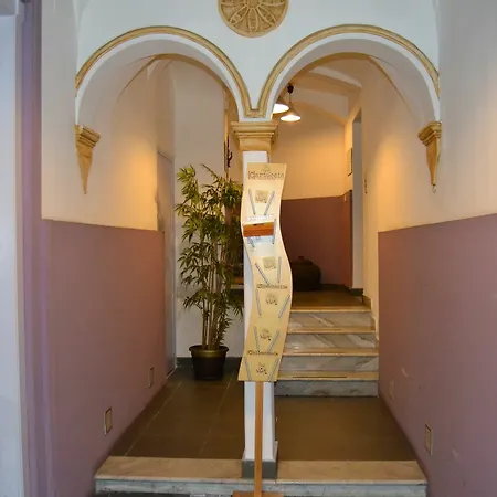 Four 2* Catania